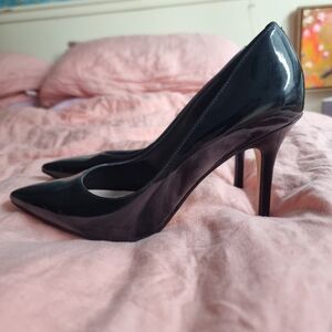 Nine West Black Patent Leather Pumps Heels Size 8